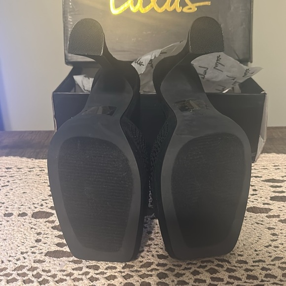 Lulus Karelee Black Suede Rhinestone Platform High Heel Sandals 8.5 - Picture 6 of 9